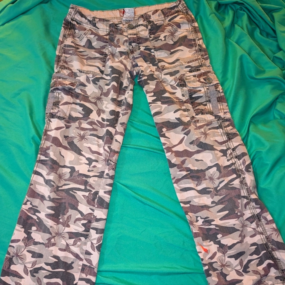 Floral Camo Women's Pants
